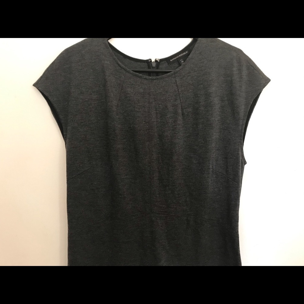 16L banana republic dress